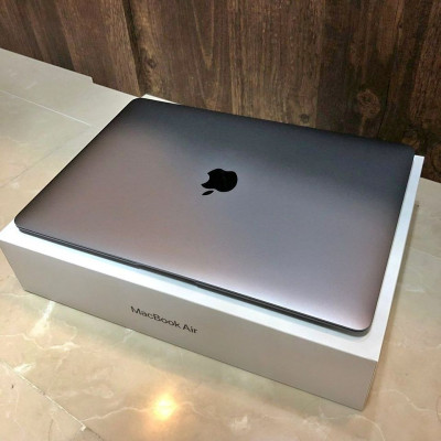 MacBook Air M1 256gb (Slighly Used) For Sale