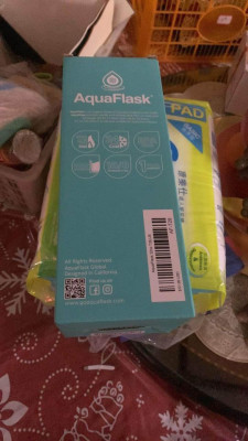 Aqua flask authentic 32oz