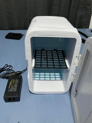 Personal Mini Fridge