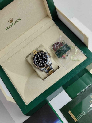 Rolex Oyster Perpetual Submariner Two tone Yellow Gold
