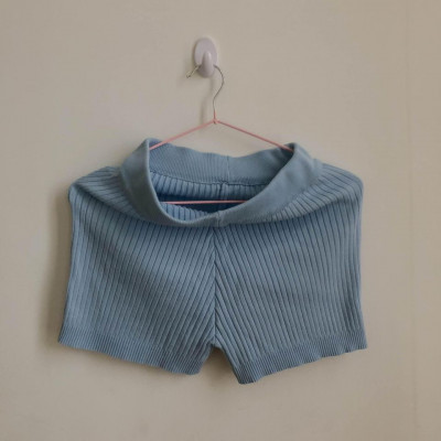 Crop top & shorts set Size: S