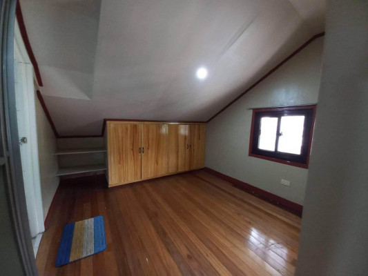 Cheap 2 Bedrooms Bungalow House with Attic