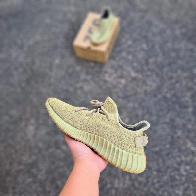 Adidas Yeezy Boost 350 V2 Sulfur