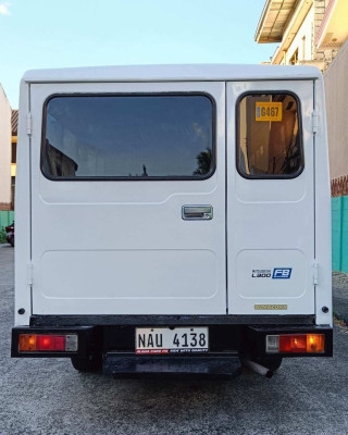 2016 Mitsubishi l300 exceed