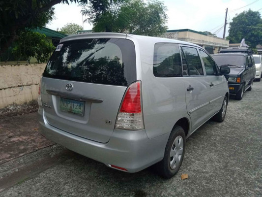 2010 Toyota innova