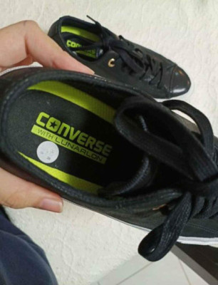 Chuck Taylor Converse Star