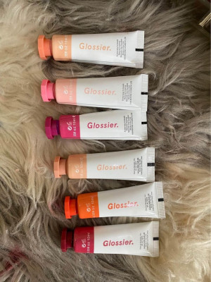 Glossier Cloud Paint