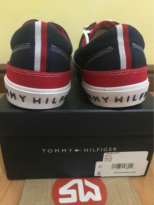 TOMMY HILFIGER PALLET