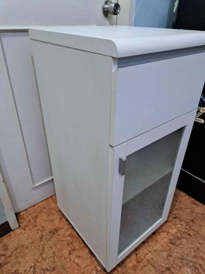 Minimalist Side Cabinet White