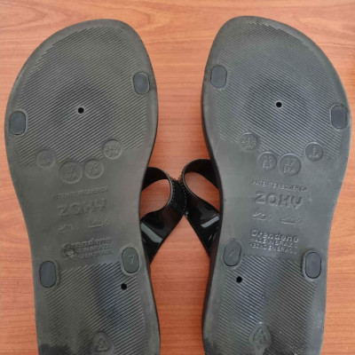 PRELOVED ORIGINAL ZAXY ESPORTIVA SLIP-ONS