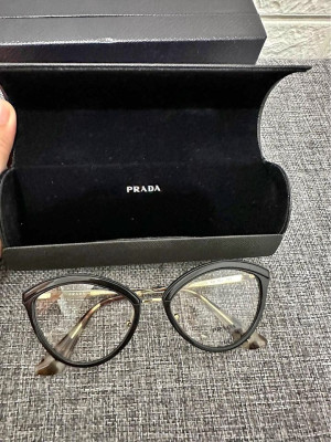 Prada vpr14u