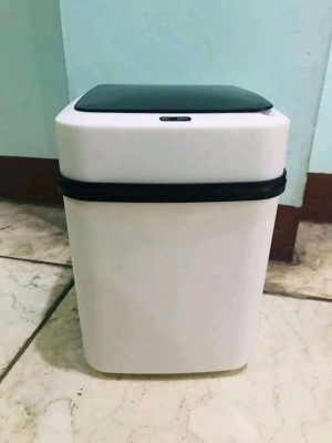 Smart Automatic Trashcan