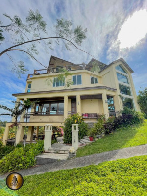 Magnificent Taal View House for Sale