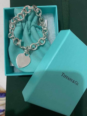 TIFFANY & CO. HEART TAG CHARM BRACELET