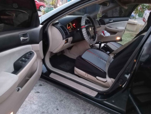 2004 Honda accord