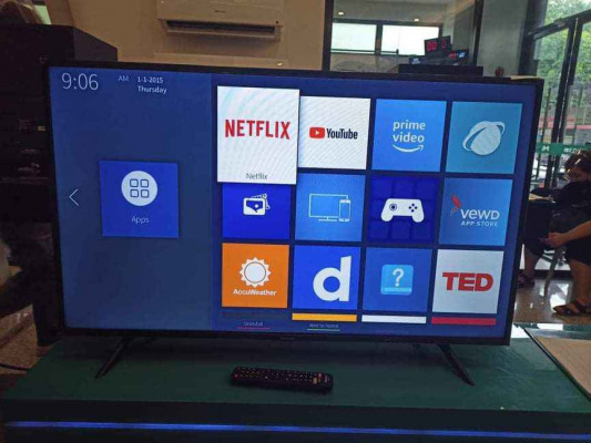 Smart TV Devant / Hisense