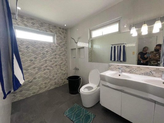 House For Sale in Greenwoods Exec Village Pasig