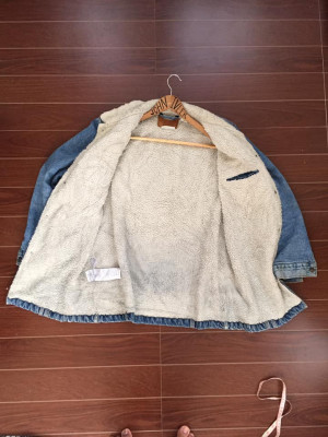 levis sherpa jacket