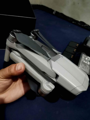 dji mavic air 2 fly more combo drone