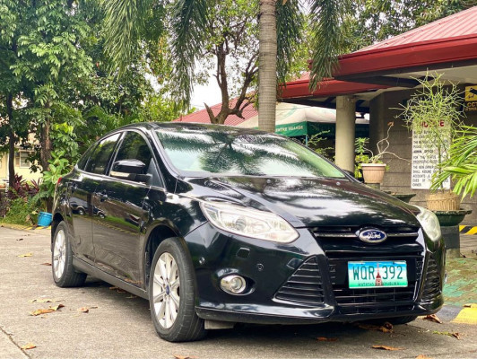 2014 Ford focus gd top of the line