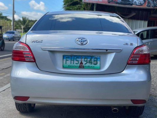 2012 Toyota vios automatic