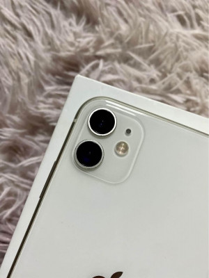 iPhone 11 (64gb)