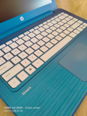 HP STREAM 14