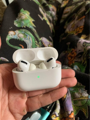 Apple Airpods Pro Gen 1 With Magsafe