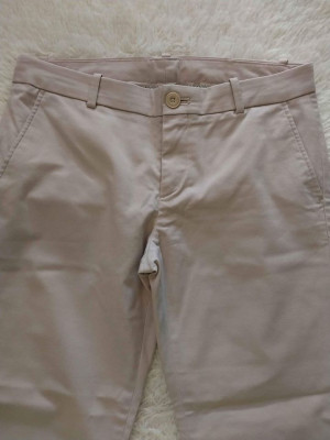 For WOMEN:Uniqlo smart ankle pants light beige