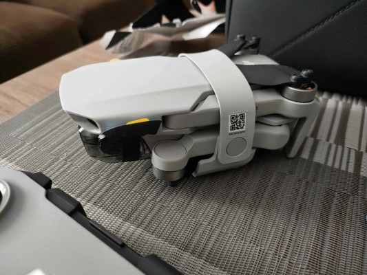 New DjI mini 2 fly more combo