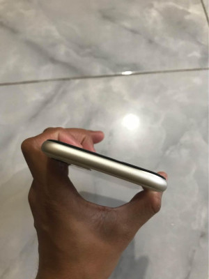 IPHONE 11 64GB (White)