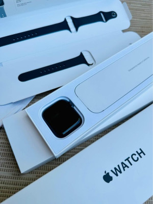 Apple Watch SE 2nd Gen 44mm