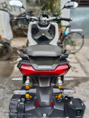 2021 Honda adv 150 abs white registered