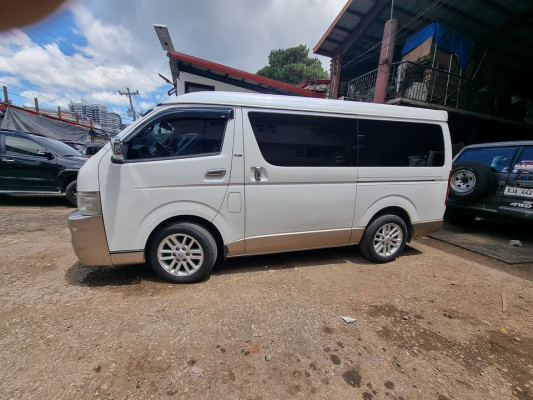 FOR SALE HIACE SUPER GRANDIA