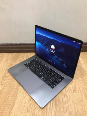 Macbook Pro 2020 Touchbar 13-Inch Core i5 High-Quality Mac