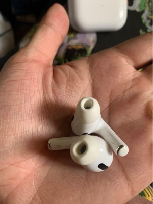 Apple Airpods Pro Gen 1 With Magsafe