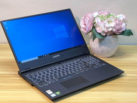 Lenovo Legion Y7000 15.6” Core i7 9750H 16GB DDR4 512GB SSD GTX 1050 3GB Vram GD