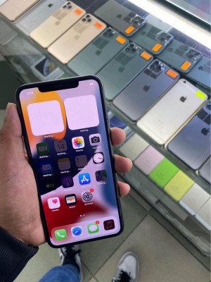 On hand: Iphone 11 Pro Max