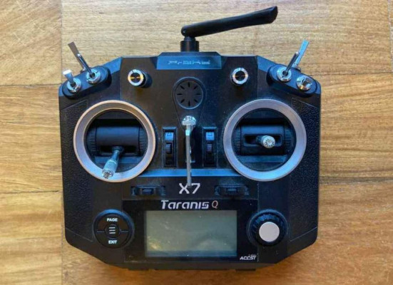 Frsky Taranis Q X7