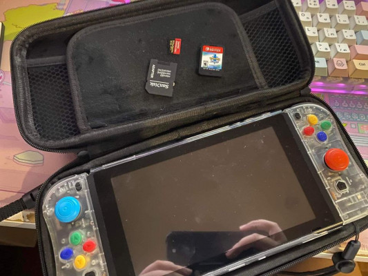 Nintendo Switch V2 FOR SALE