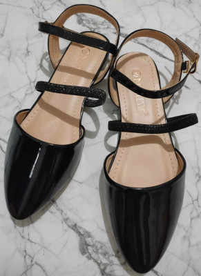 Flat Sandals Shoes - New