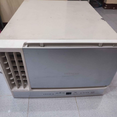 HITACHI 1.5HP FULL INVERTER AIRCON