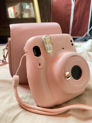 FUJIFILM INSTAX MINI 11