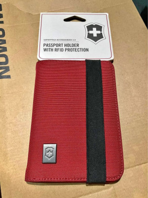 Brandnew Original Victorinox Passport Holder RFID