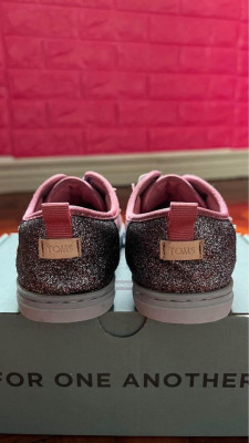 Toms Lenny Elastic Shoes for Girls