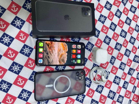 iPhone 11 Pro Max 256gb Complete Factory Unlock