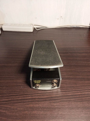 GUITAR PEDAL Ernie Ball Volume Pedal Jr.