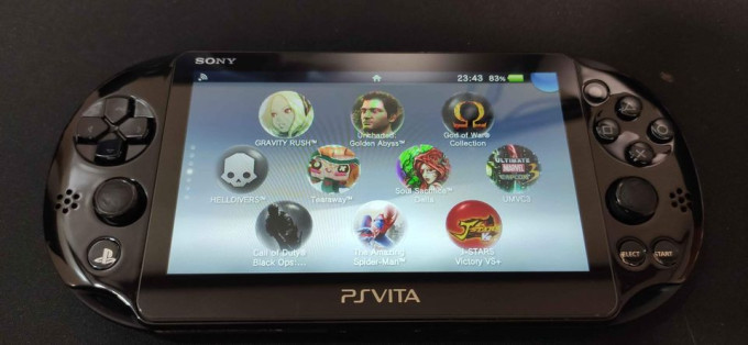 Selling PS Vita 2000 128gb