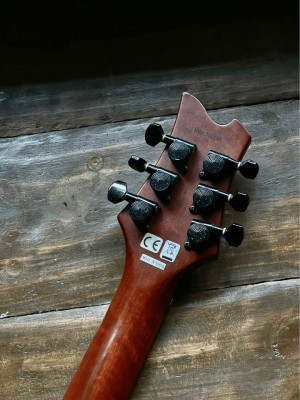 For Sale: KRAMER ASSAULT 220 PLUS w/ Seymour Duncan pickups