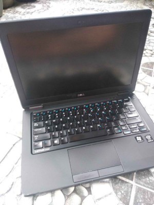 Dell Latitude E7250